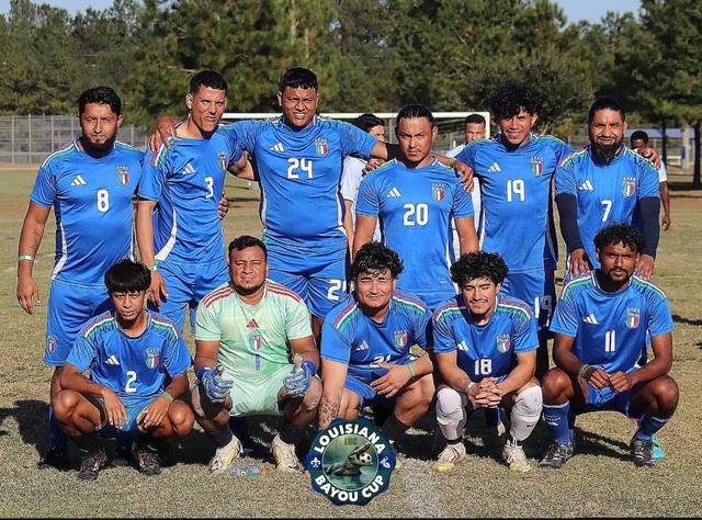 Equipo varonil en la Louisiana Bayou Cup